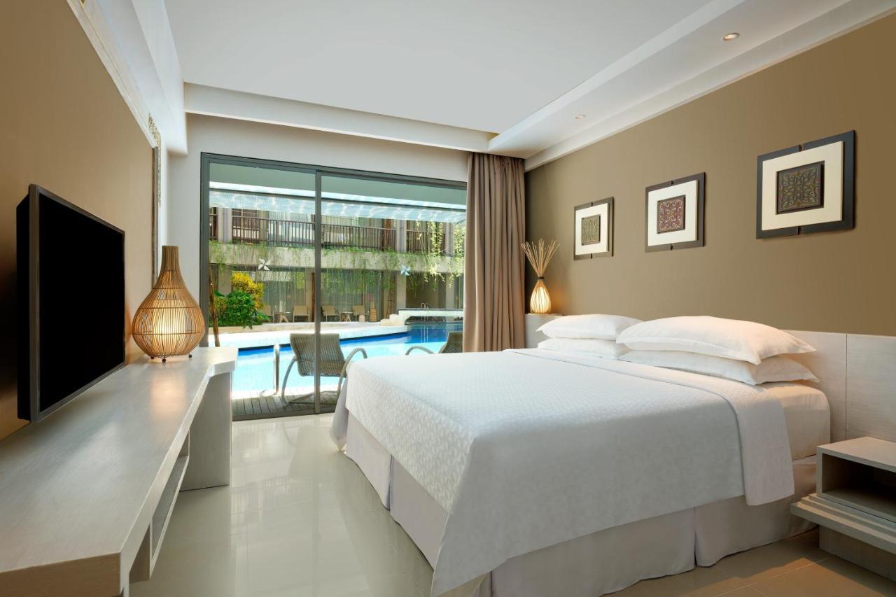קוטה לומבוק Four Points By Sheraton Bali, Kuta מראה חיצוני תמונה