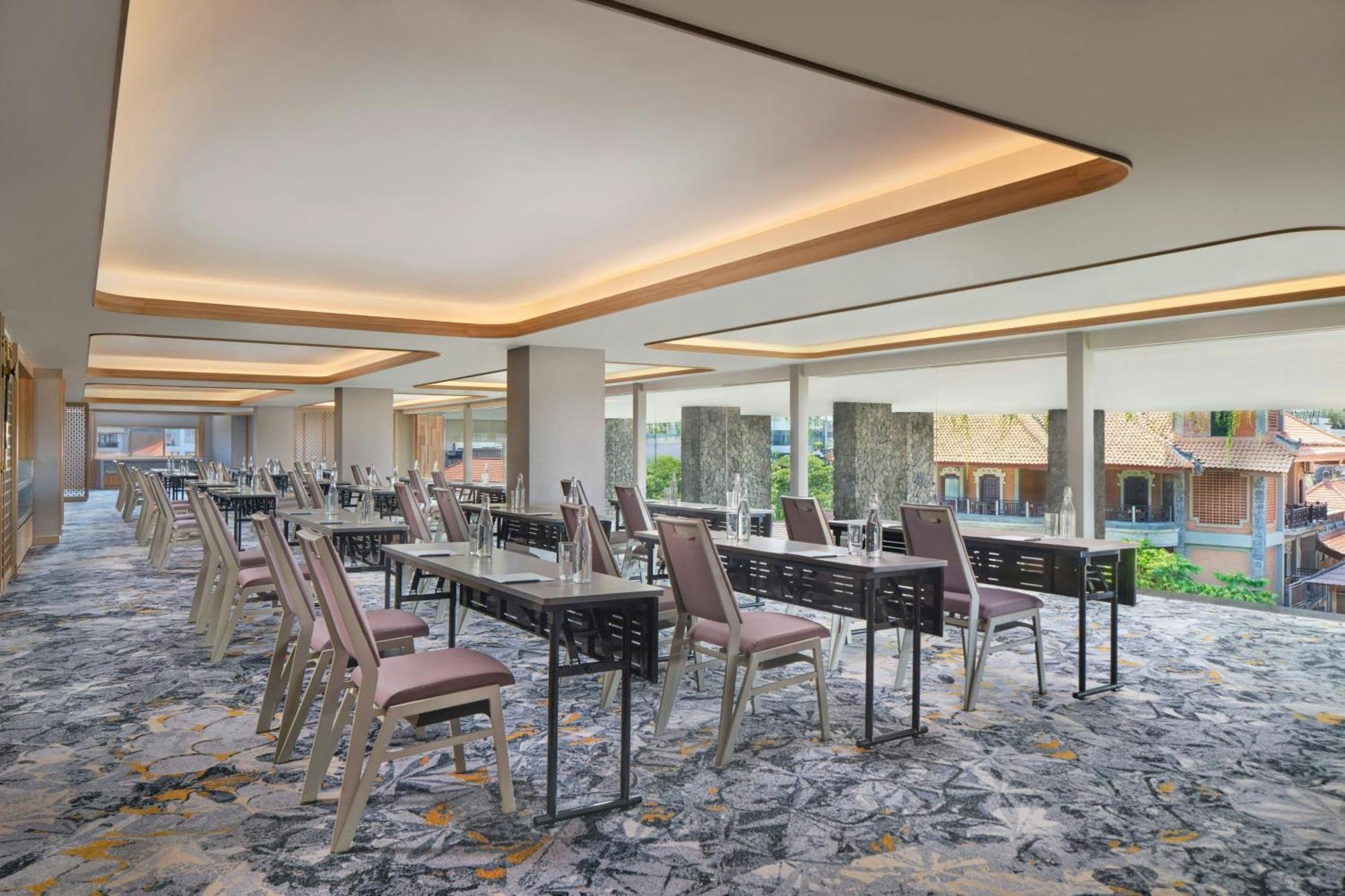 קוטה לומבוק Four Points By Sheraton Bali, Kuta מראה חיצוני תמונה